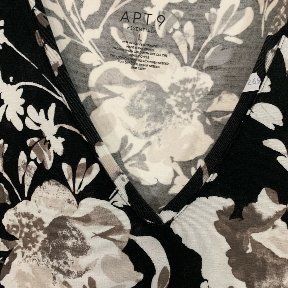 Apt 9 Blouse NWT